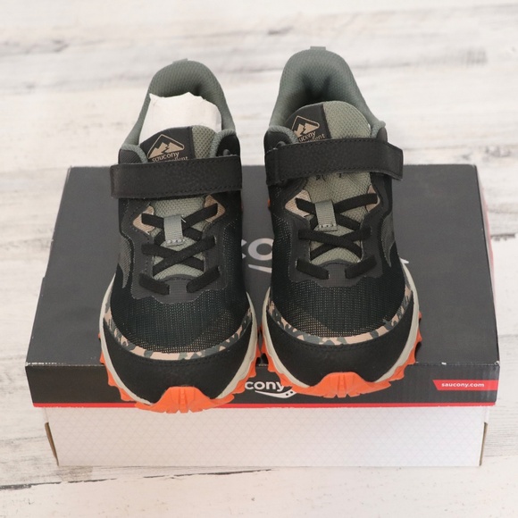 Saucony Boy's Peregrine 11 Shield A/C in Olive/Camo Size 5 (Big Kid) New - Picture 1 of 8